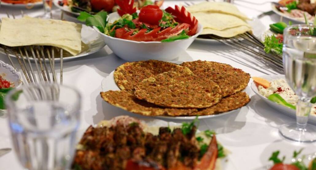 Yuzevler Bayrakli Izmir
